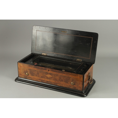 1160 - A GOOD 19TH CENTURY WALNUT CASE MUSICAL BOX 