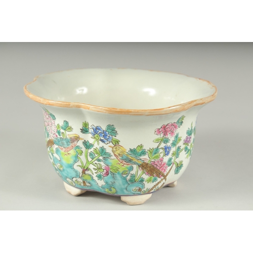 1238 - A BOWL PAINTED WITH BIRDS AND FLOWERS.  9ins diameter.