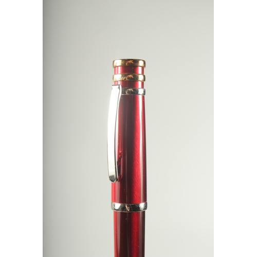 1260 - A CARTIER FOUNTAIN PEN. 18ct gold nib with four ink refills in a Cartier case.