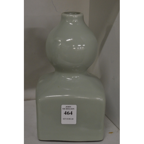 464 - A Chinese celadon glazed vase.