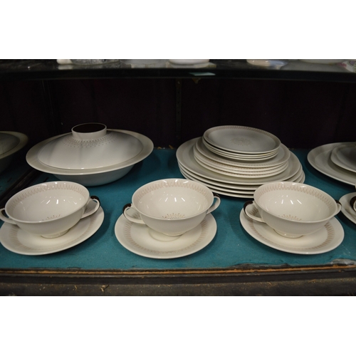 93 - A quantity of Royal Doulton Morning Star dinnerware.