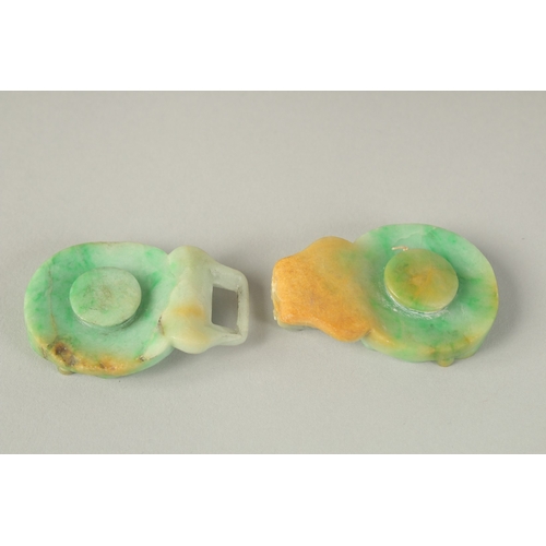 108 - TWO FINE CHINESE CARVED JADE INTERLOCKING BELT HOOK PIECES, each piece 6cm wide, (2).