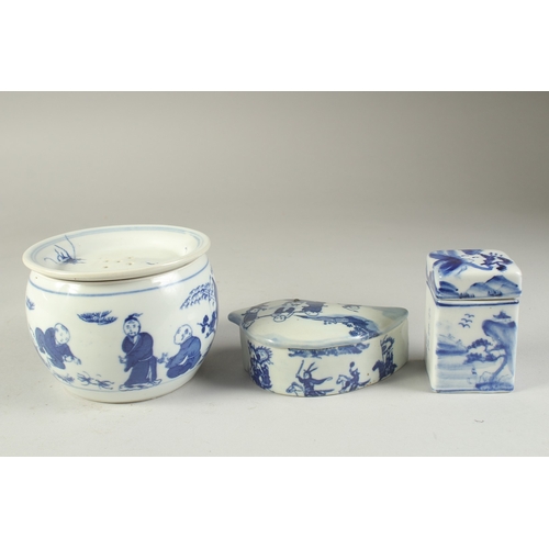 117 - THREE CHINESE BLUE AND WHITE PORCELAIN BOXES, two decorated with boys, the other with landscape scen... 