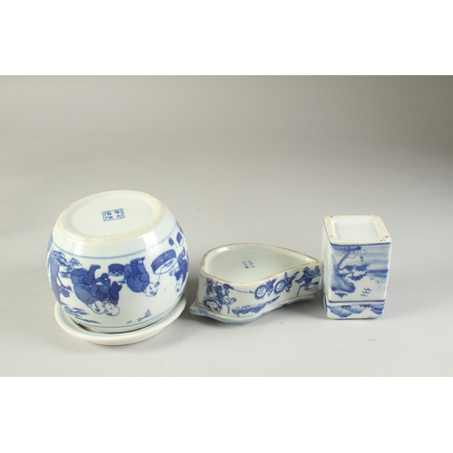 117 - THREE CHINESE BLUE AND WHITE PORCELAIN BOXES, two decorated with boys, the other with landscape scen... 