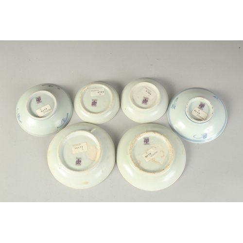 120 - THREE PAIRS OF CHINESE TEK SING CARGO BLUE AND WHITE DISHES, 12cm, 10.5cm and 8.5cm diameter, (6).
