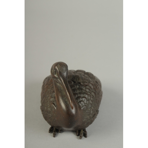 64 - A JAPANESE BRONZE CENSER BURNER IN THE FORM OF A RESTED EGRET, with removable section to the back, 1... 