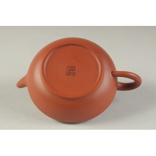 1190 - A CHINESE YIXING TEAPOT.