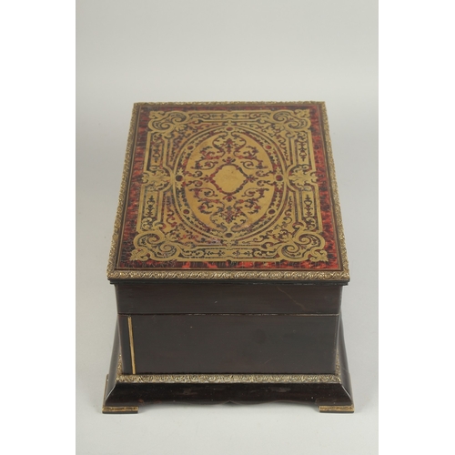 1293 - A VERY GOOD BOULLE FITTED WRITING BOX with sliding drawer and fitted interior. Taulin Falot, 131 Pal... 