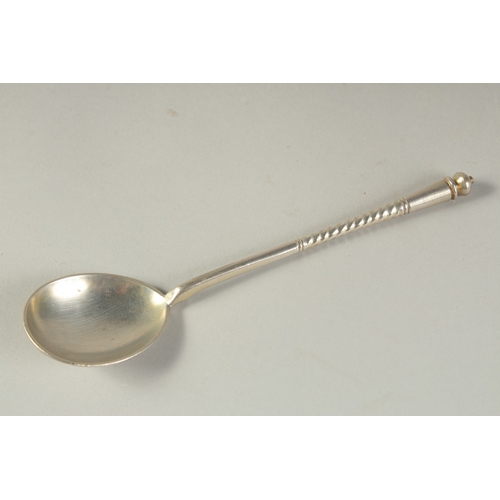 1496 - A RUSSIAN SILVER SPOON. Marks: G. M. over 1896. 84 & eagle. Weight: 46gms, 6.25ins long