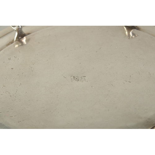 1753 - A GEORGE III OVAL TEA POT STAND Provincial maker.