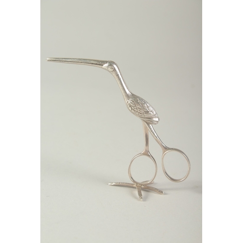 1757 - AN UNUSUAL PAIR OF GEORGE III STORK TWEEZERS OR SCISSORS. London 1790