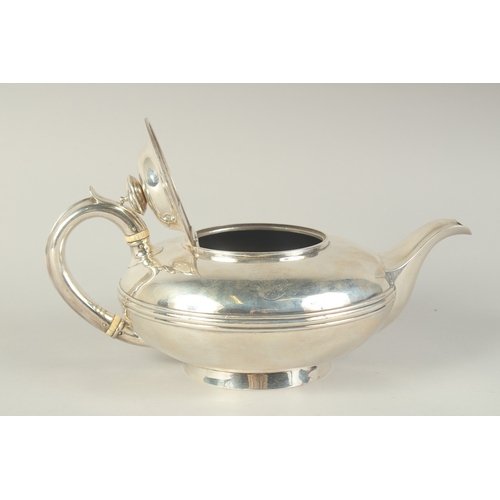 1762 - A GOOD VICTORIAN SILVER CIRCULAR TEA POT by BENJAMIN SMITH. London 1840, Weight: 28ozs.