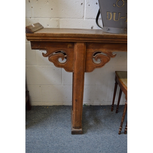 304 - A good Chinese softwood altar table with carved and pierced supports.