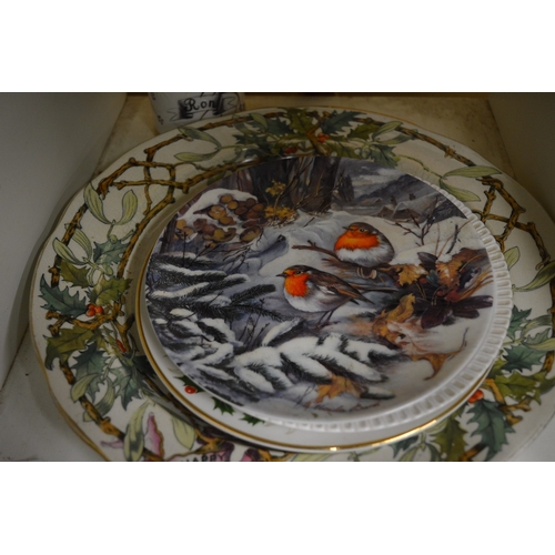 51 - Decorative plates and a jug.