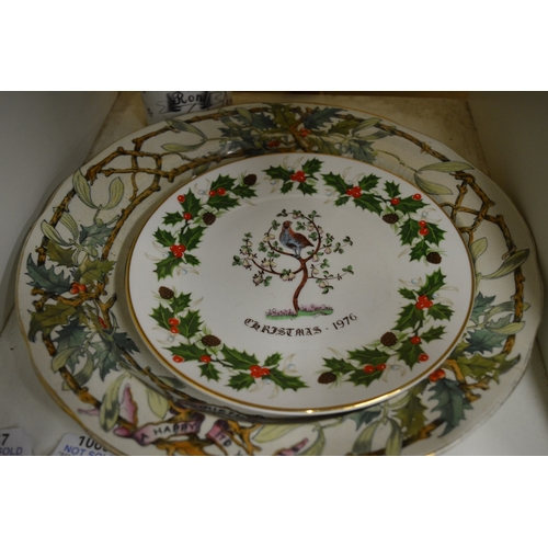 51 - Decorative plates and a jug.