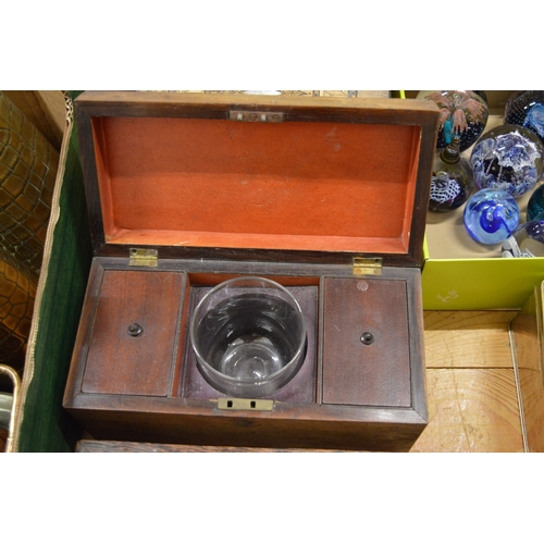 544 - A mahogany tea caddy and a walnut sewing box.