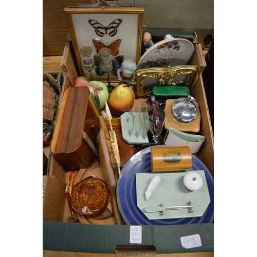 595 - A good collection of miscellaneous items, collectables, decorative items etc.