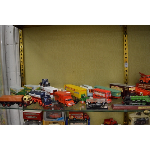 639 - A good large collection of Dinky, Corgi and other boxed and unboxed cars, figures etc to include num... 