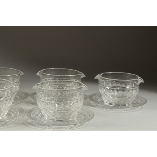 1061 - A GOOD SET OF EIGHT DOUBLE LIP BOWLS AND STANDS.