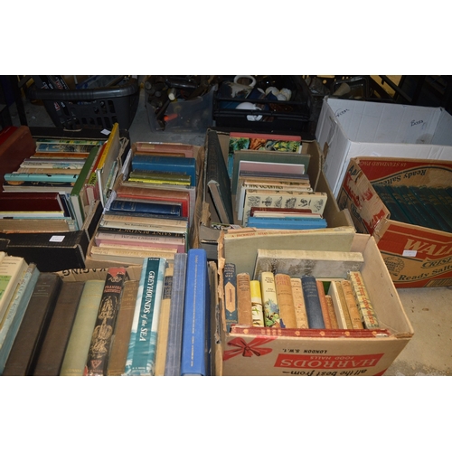 133 - A large quantity of books.