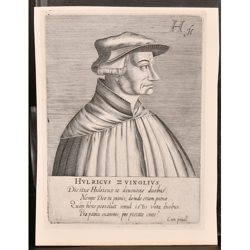 31 - Henricus Hondius I, a set of three unframed portrait engravings, plate size 6.75