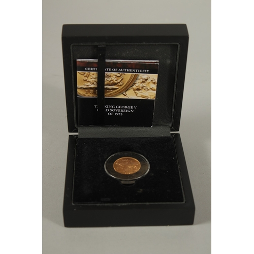 18 - A GEORGE V GOLD SOVEREIGN, 1925. ROYAL MINT, boxed.