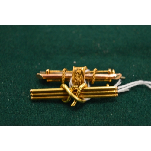 1005 - Two 15ct gold Victorian bar brooches.