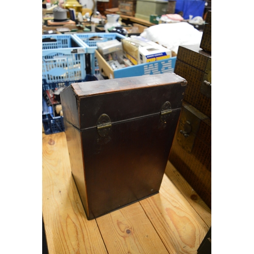 574 - A Georgian mahogany serpentine fronted cutlery box with contents.