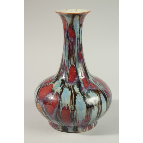 1 - A FINE CHINESE FLAMBE GLAZE PORCELAIN VASE, 28.5cm high.