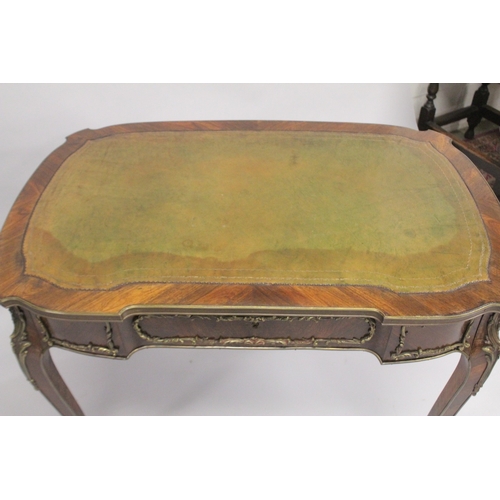 1048 - EDWARD & ROBERTS, A GOOD, SMALL KINGWOOD BUREAU PLAT, of shaped outline, with a green leather inset ... 