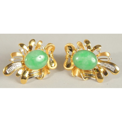 1673 - A GOOD PAIR OF 18CT GOLD, DIAMOND AND CABOCHON GREEN STONE EAR CLIPS.