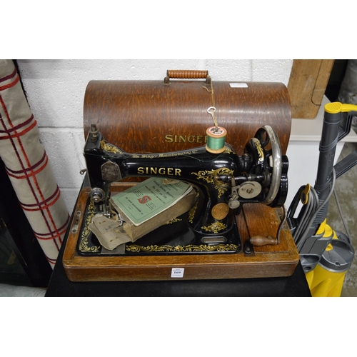 169 - A Singer sewing machine.