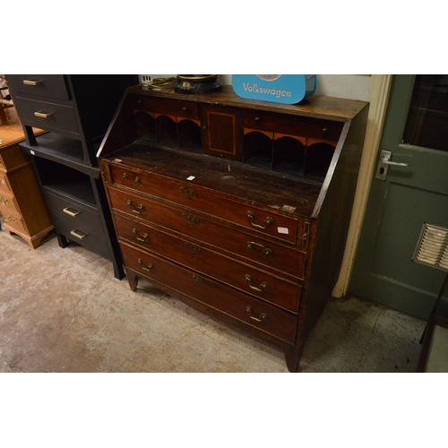 187 - Georgian mahogany bureau (faults).