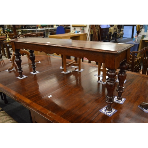 297 - A 19th century mahogany window seat.