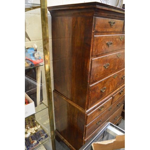 370 - A good 18th century walnut chest on chest.