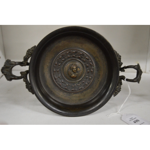 490 - Cast bronze classical tazza.