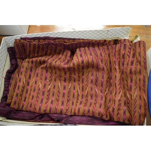 699 - A quantity of Honiton and other lace, Ikat silk trousers and skirt etc together with a piece of Sand... 