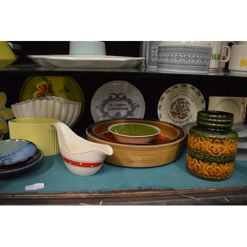 88 - Quantity of colourful and decorative mid century and later china by Shelley Crown Ducal and other ma... 