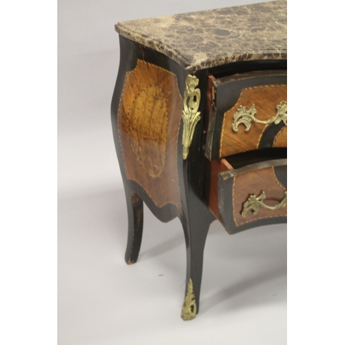 26 - A FRENCH STYLE BURR WOOD, ORMOLU AND MARBLE TOP SERPENTINE FORM TWO-DRAWER COMMODE. 100cms wide x 82... 