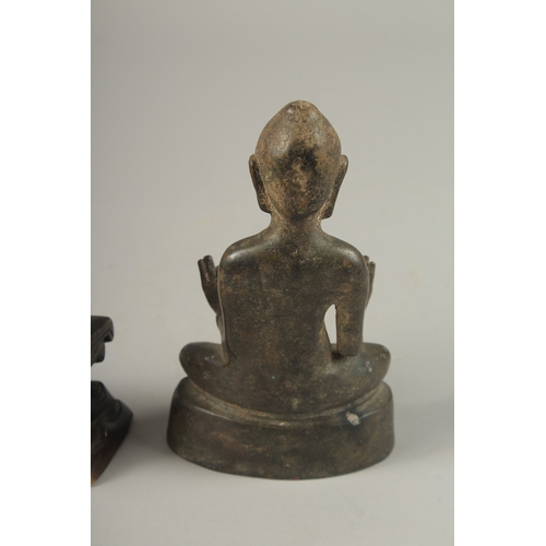 1027 - TWO CHINESE BRONZE BUDDHAS, 17cm and 19cm high.