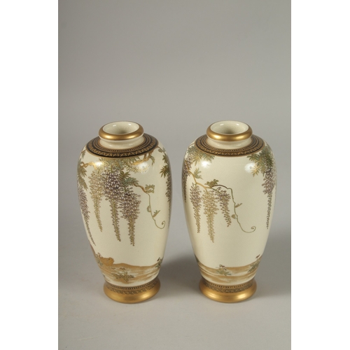 1062 - A VERY FINE PAIR OF JAPANESE SATUSMA VASES, painted with hens and flora with fine gilt highlights, s... 