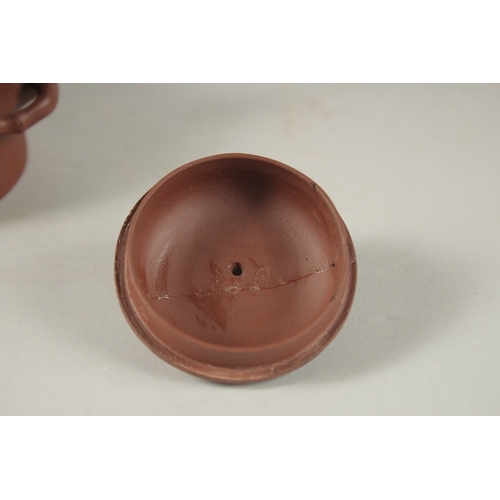 1295 - A CHINESE YIXING TEAPOT, with impressed mark to inner lid and base, (lid repair).