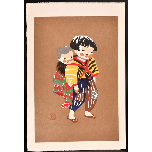 84 - Kyoshi Saito (1907-1997) Japanese, a pair of woodcut prints each with a mother and child, both signe... 
