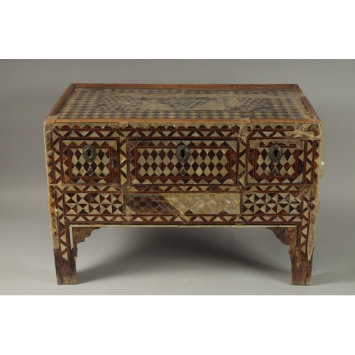 171 - A 17TH CENTURY ISLAMIC MOTHER OF PEARL INLAID QURAN CASKET, with geometric pattern, the front fitted... 