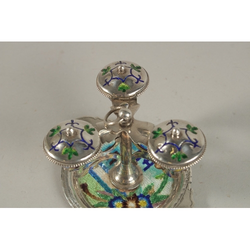 240 - AN UNUSAL ENAMELLED SILVER SPICE CONTAINER, 8cm high, weight 200g.