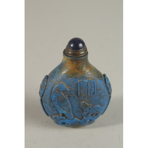 249 - A VERY FINE 19TH CENTURY CHINESE CARVED LAPIS SNUFF BOTTLE, with carved character mark, 8cm high.