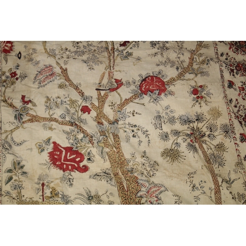 260 - A RARE 18TH - EARLY 19TH CENTURY INDIAN KALAMKARI / PALAMPORI TEXTILE.