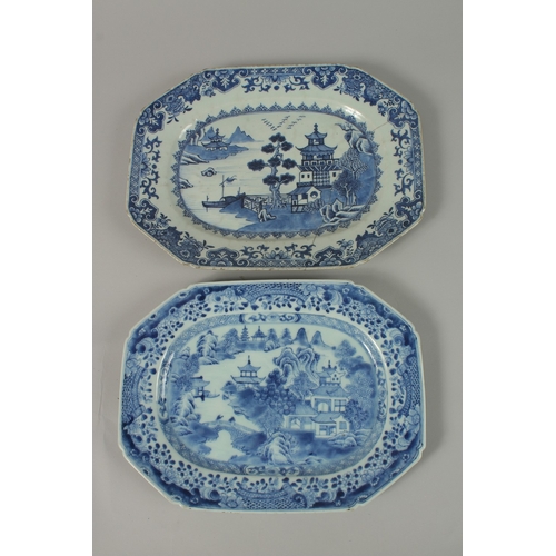 8 - TWO CHINESE BLUE AND WHITE PORCELAIN RECTANGULAR SERVING DISHES, largest (af) 35cm x 26.5cm.