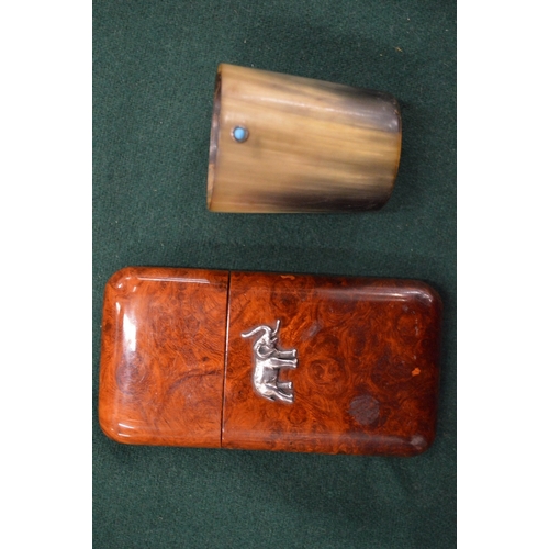 1096 - A cigar case and horn beaker.