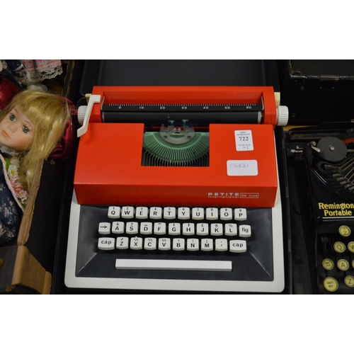 722 - A Blickensderfer Featherweight aluminium typewriter and two other typewriters.